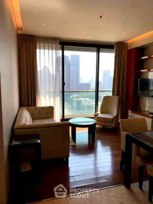 Condos for rent : 2-BR Condo at The Address Sukhumvit 28 near BTS Phrom Phong (ID 2014108)