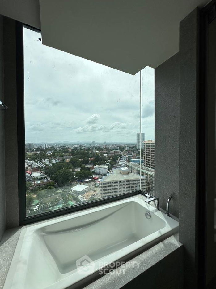 picture 2-BR Condo at AROM WONGAMAT close to Sanctuary of Truth (ID 1974675) - 8/15