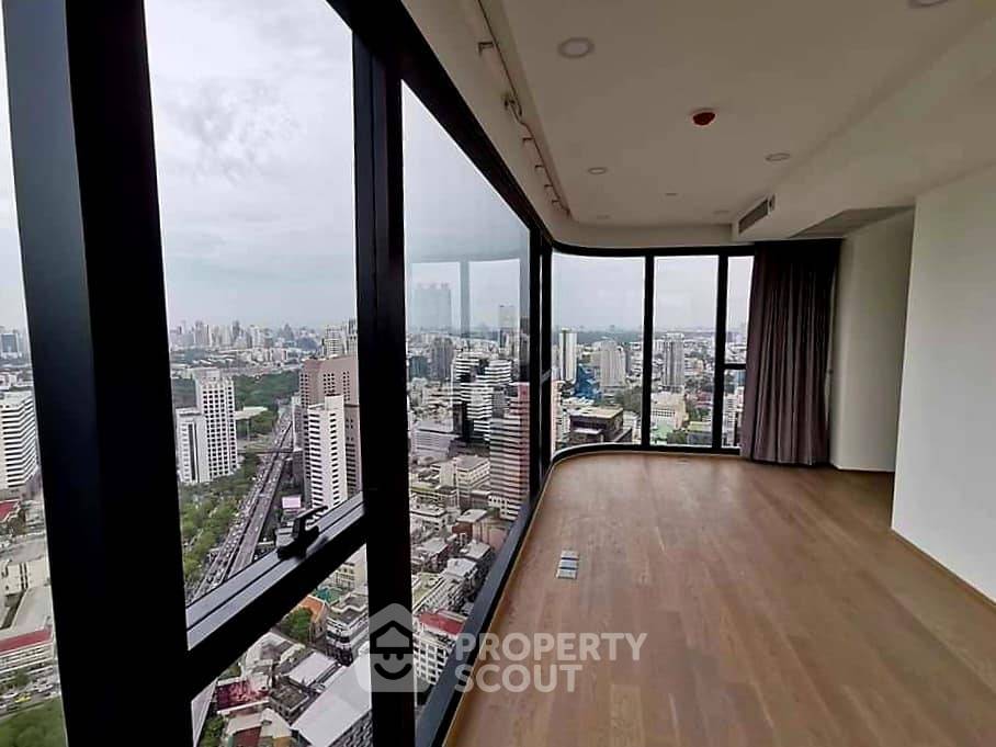 picture 2-BR Condo at Ashton Chula Silom near MRT Sam Yan (ID 1300069) - 2/7