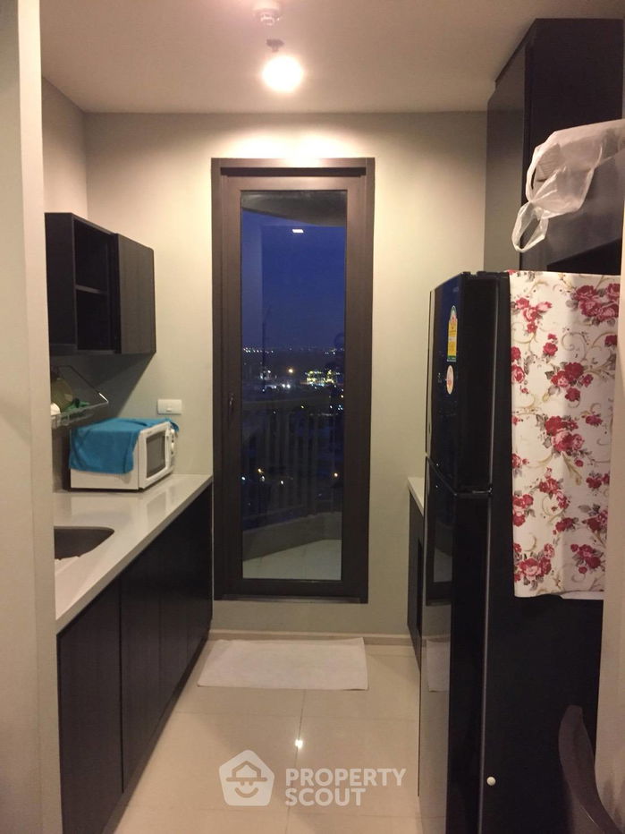 picture 2-BR Condo at Rhythm Sukhumvit 44/1 near BTS Phra Khanong (ID 888085) - 5/22