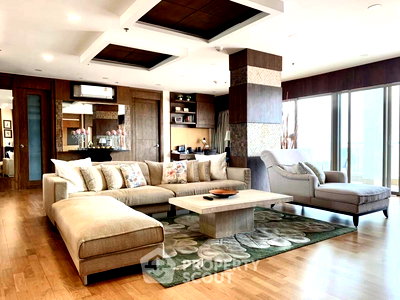 Condos for sale : 3-BR Condo at Boat House Hua Hin close to The Venezia (ID 1176854)