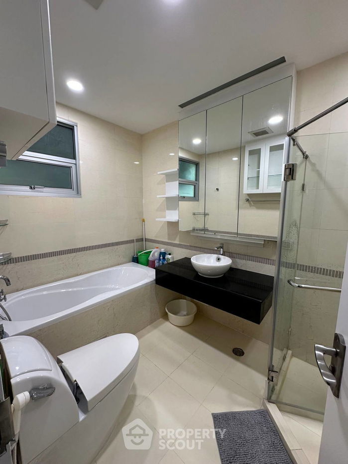 picture 2-BR Condo at Baan Klang Krung Siam-Pathumwan Condominium near BTS Ratchathewi (ID 1501735) - 5/10