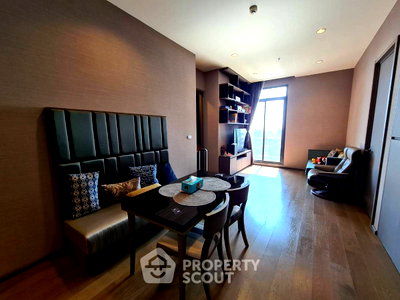 Condos for sale : 3-BR Condo at The Diplomat Sathorn near BTS Surasak (ID 985101)