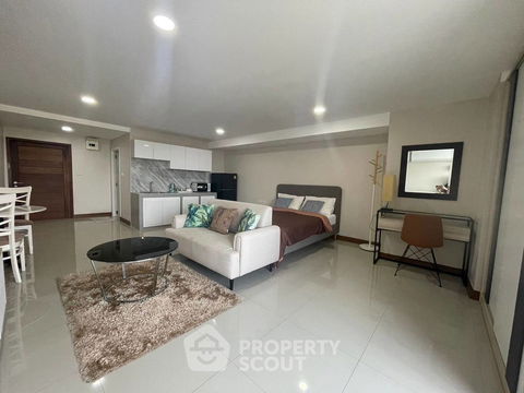 Studio Condo at Grand View Condo close to Baan Amphur (ID 1444057)
