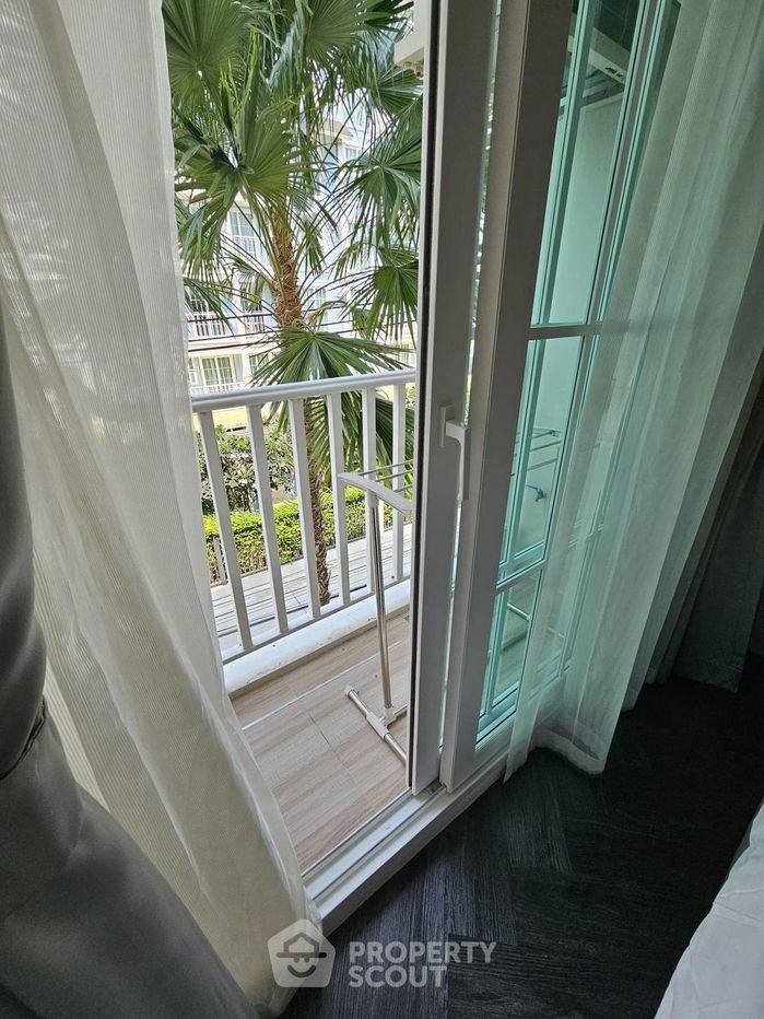 picture Studio Condo at Grand Florida Beachfront Pattaya close to Pattaya (ID 1883229) - 4/6