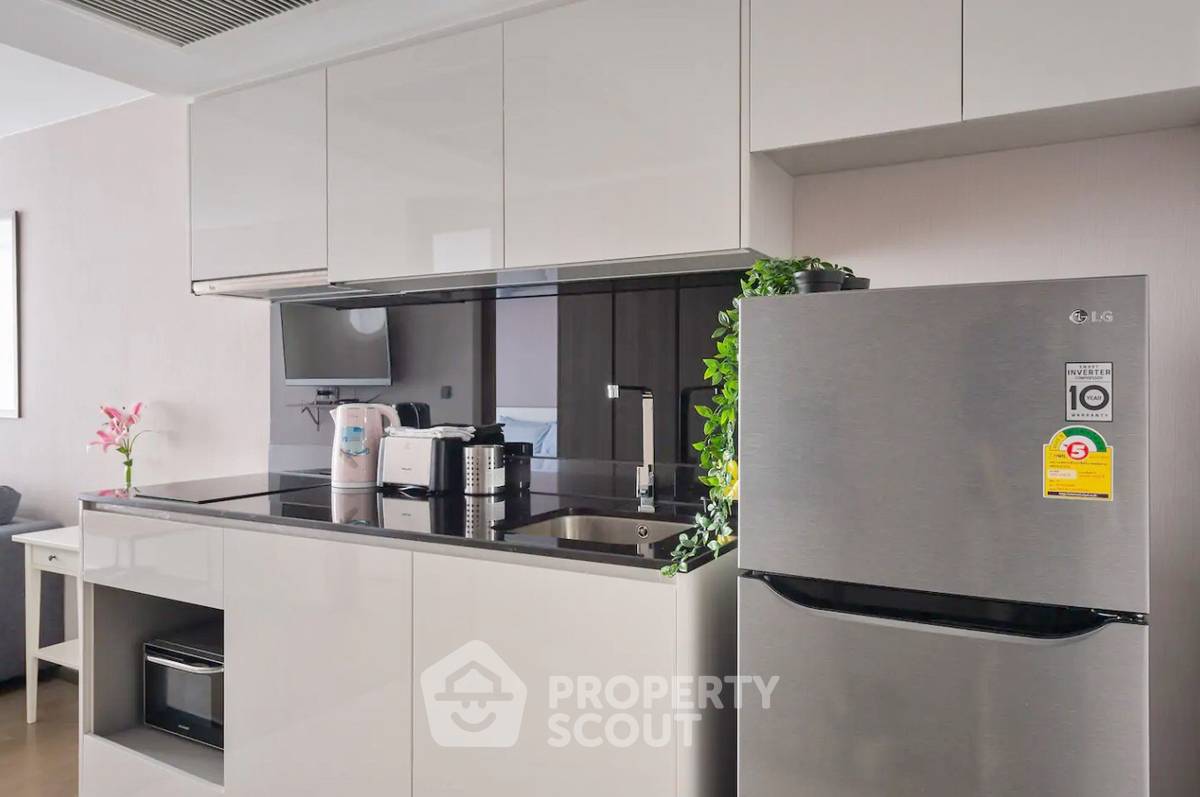 picture 1-BR Condo at Klass Siam near BTS National Stadium (ID 220548) - 8/15
