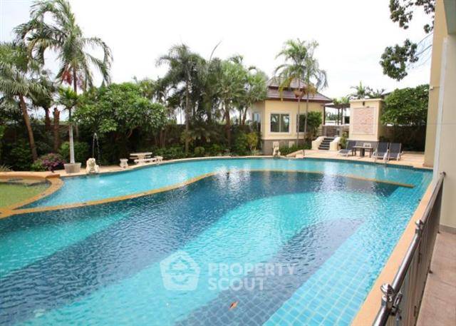 picture 1-BR Condo at The Residence Jomtien Beach close to Pattaya South (ID 1556667) - 11/16