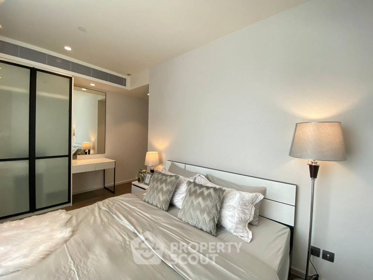 picture 2-BR Condo at Muniq Sukhumvit 23 near MRT Sukhumvit (ID 2078765) - 5/9