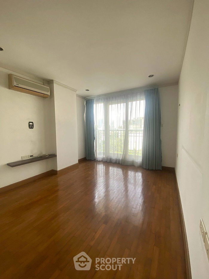 picture 3-BR Condo at Baan Siri Sathorn Suanplu Condominium close to Naradhiwas Rajanagarindra (ID 2088213) - 28/48