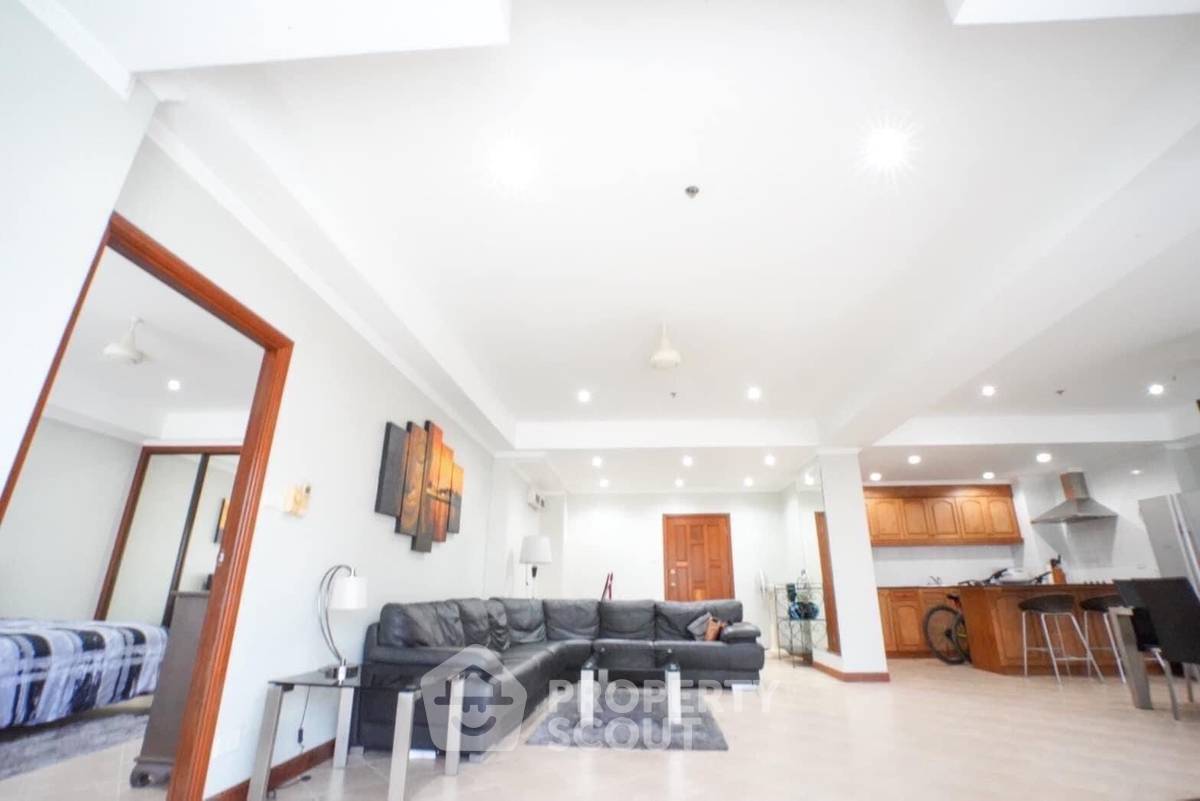 picture 2-BR Condo at View Talay 2 Condominium Jomtien close to Pattaya South (ID 2097605) - 6/22