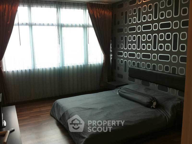 picture 2-BR Condo at Chewathai Ratchaprarop near BTS Victory Monument (ID 383229) - 1/11