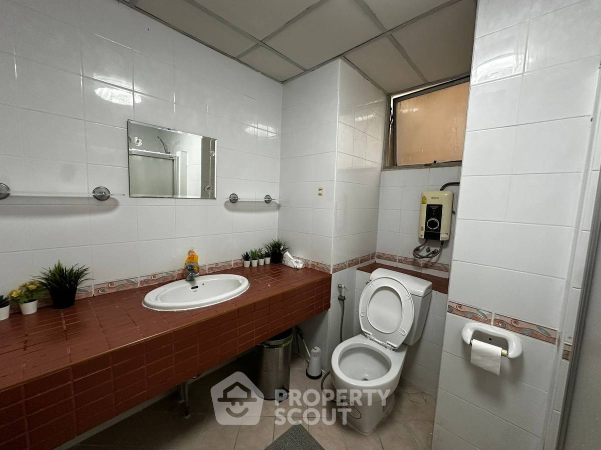 รูป คอนโด 3-ห้องนอน ที่ ไท ปิง ทาวเวอร์ส สุขุมวิท 63 ใกล้ ARL รามคำแหง (ID 2190595) - รูปที่ 16/19
