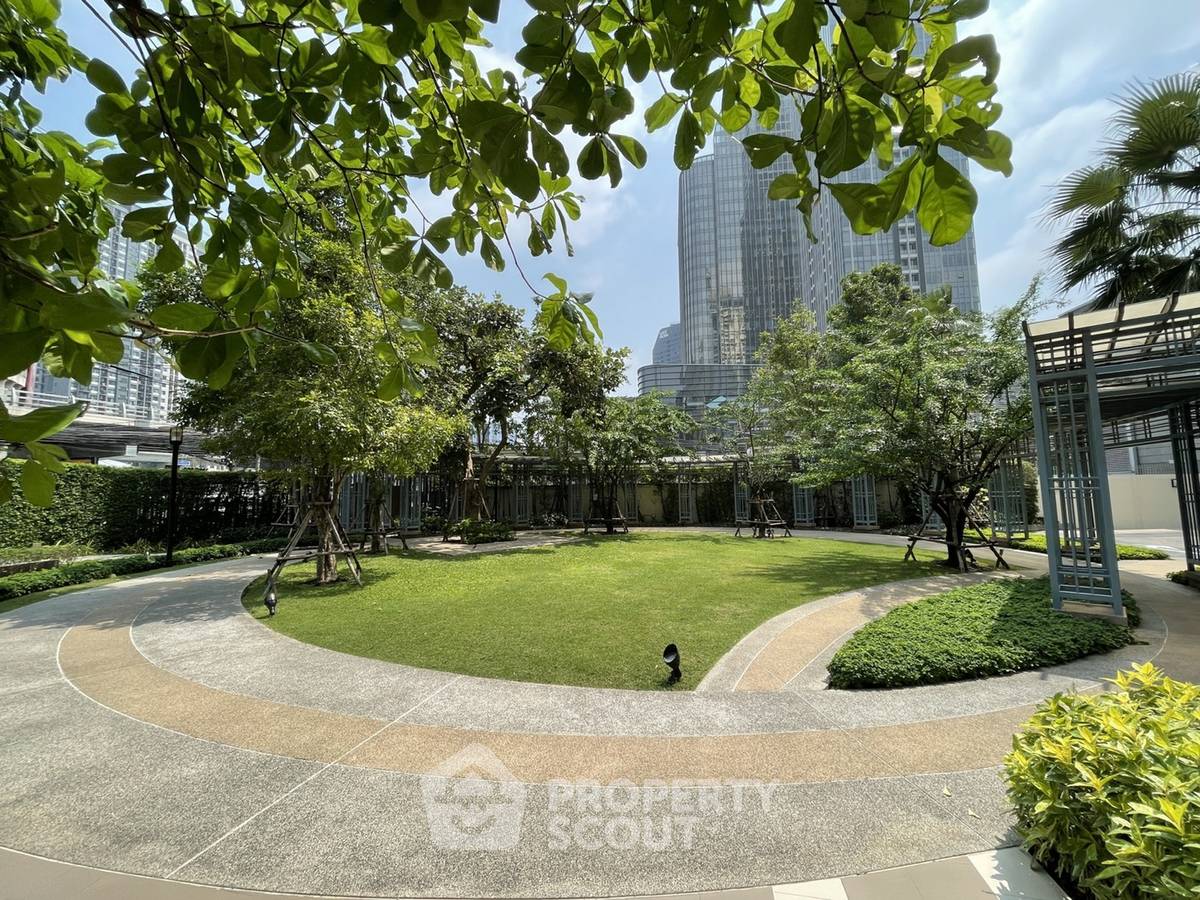 รูป คอนโด 2-ห้องนอน ที่ คิว อโศก ใกล้ MRT เพชรบุรี (ID 436008) - รูปที่ 8/14
