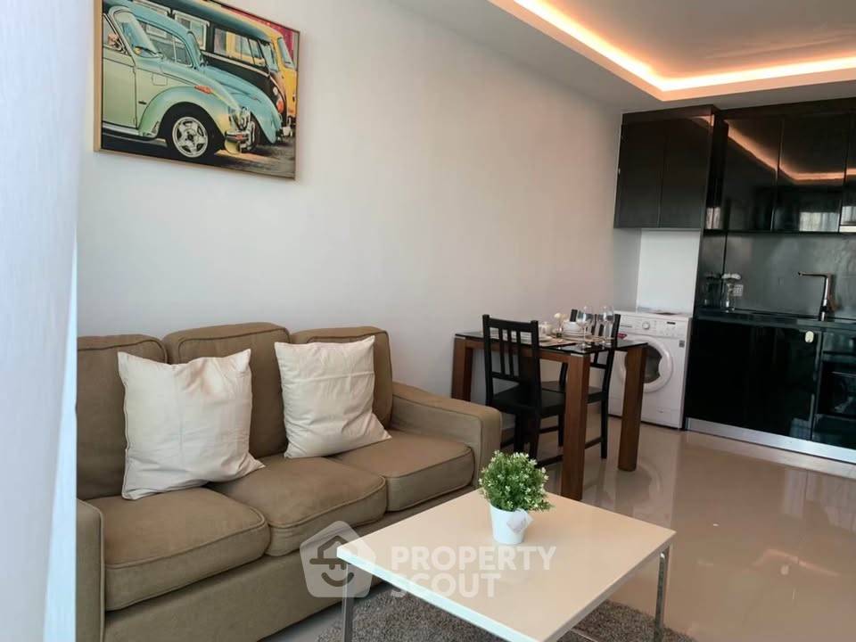 รูป คอนโด 1-ห้องนอน ที่ คลับ รอยัล ใกล้ ปราสาทสัจธรรม (ID 2175434) - รูปที่ 2/9