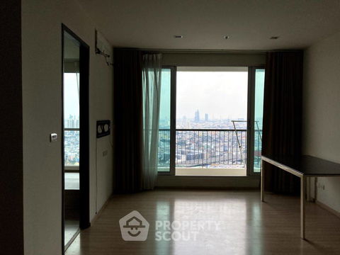 คอนโด 3-ห้องนอน ที่ ริธึ่ม สาทร ใกล้ BTS สะพานตากสิน (ID 2145637)