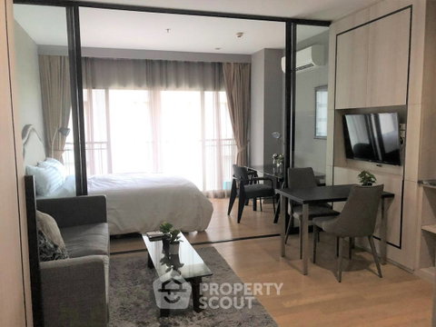 1-BR Condo In Noble Refine Prompong, 200m to BTS Phrom Phong (ID 994175)
