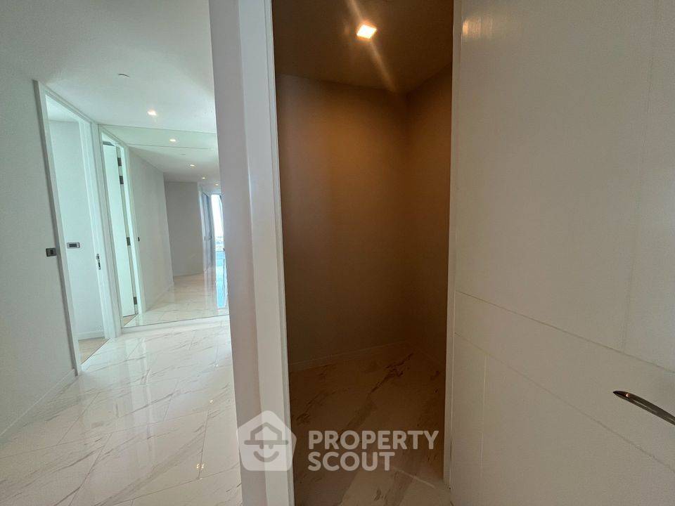 picture 4-BR Condo at Canapaya Residences Rama 3 close to Phra Ram 3 (ID 1951524) - 8/14