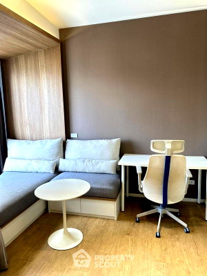 Condos for sale : 1-BR Condo For Sale At Triple Y Residence Samyan Near MRT Sam Yan (ID 2163127)