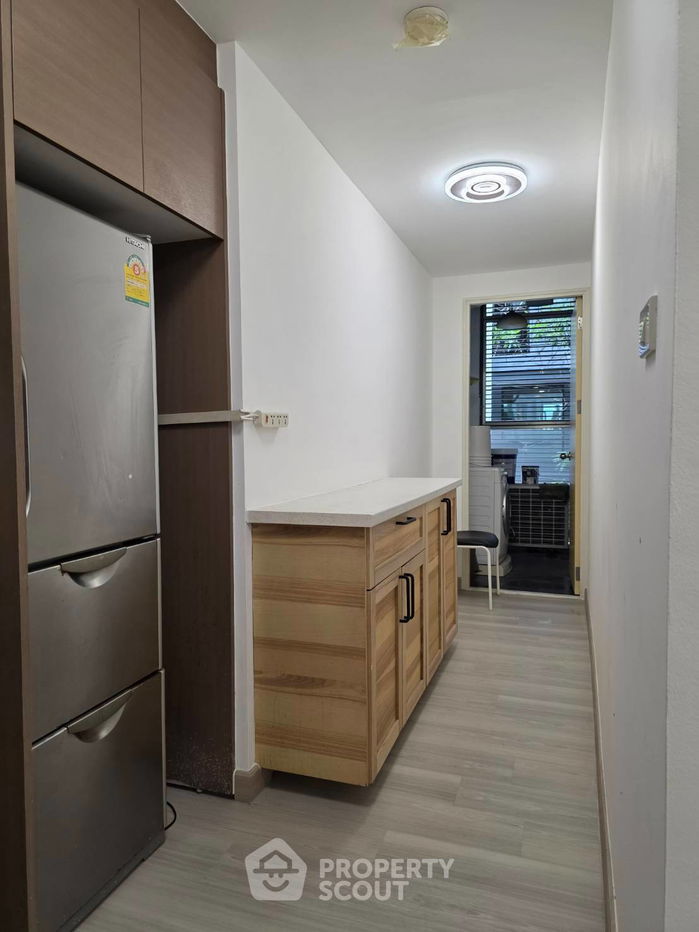 picture 2-BR Condo at Issara @ 42 Sukhumvit Condominium near BTS Ekkamai (ID 2138381) - 12/18