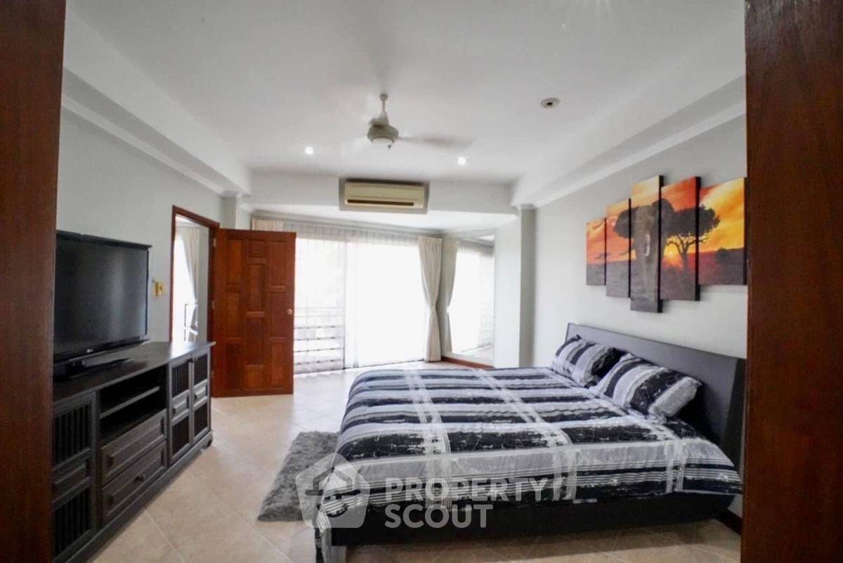 picture 2-BR Condo at View Talay 2 Condominium Jomtien close to Pattaya South (ID 2097605) - 12/22