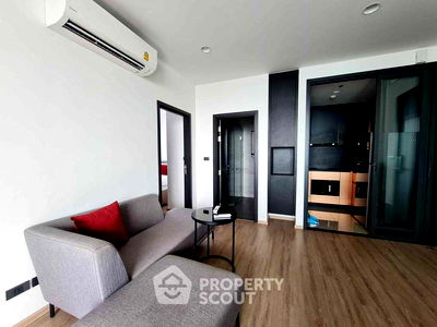 Condos for rent Soi Buakhao : 2-BR Condo at Edge Central Pattaya close to Central Festival Pattaya (ID 1235544)
