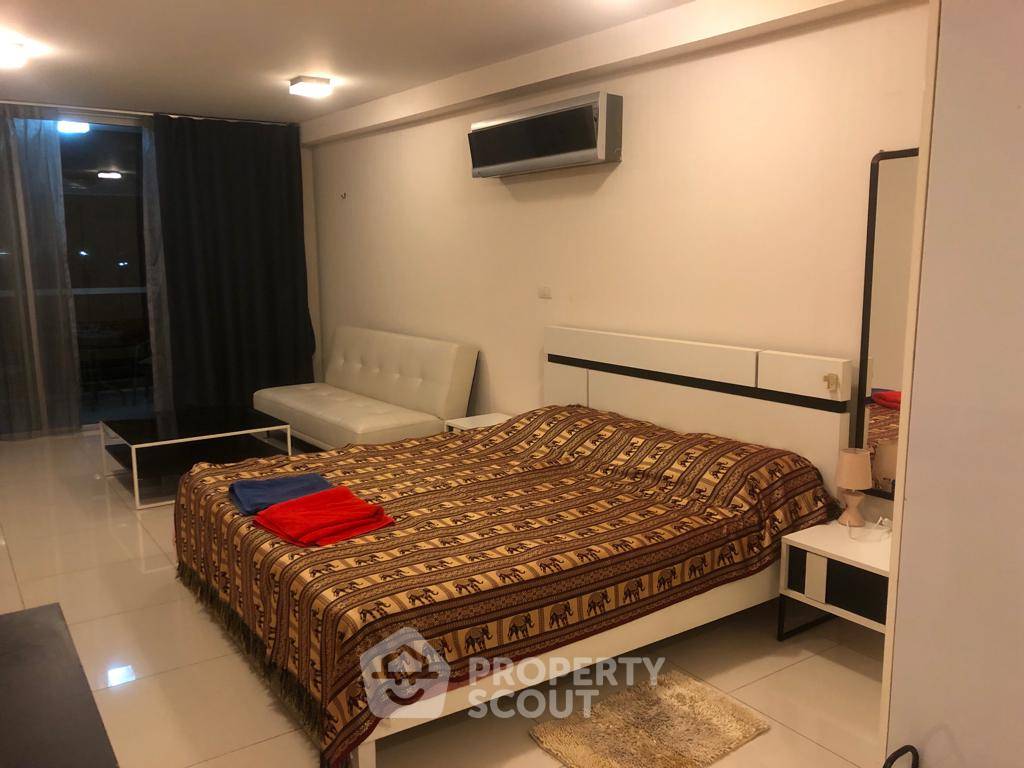 picture Studio Condo at Park Royal 2 Pratumnak near Phratamnak (ID 1145956) - 5/10