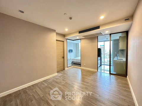 1-BR Condo at The Room Sathorn near BTS Saint Louis (ID 1836347)