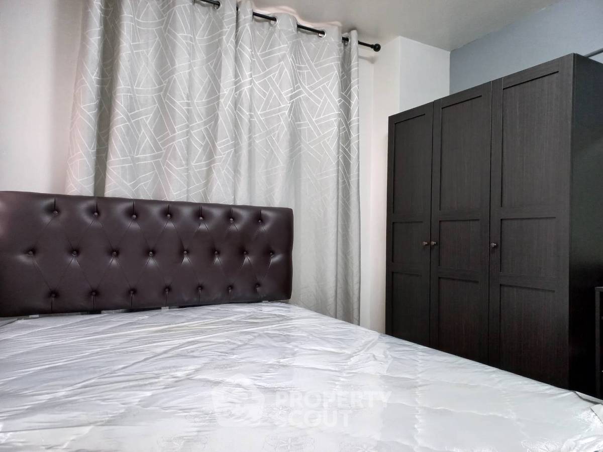 picture 2-BR Condo at Condo One Siam Condominium near BTS National Stadium (ID 629142) - 12/18