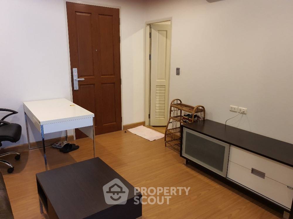 picture 1-BR Condo at The Complete Rajprarop near ARL Ratchaprarop (ID 1631567) - 3/5