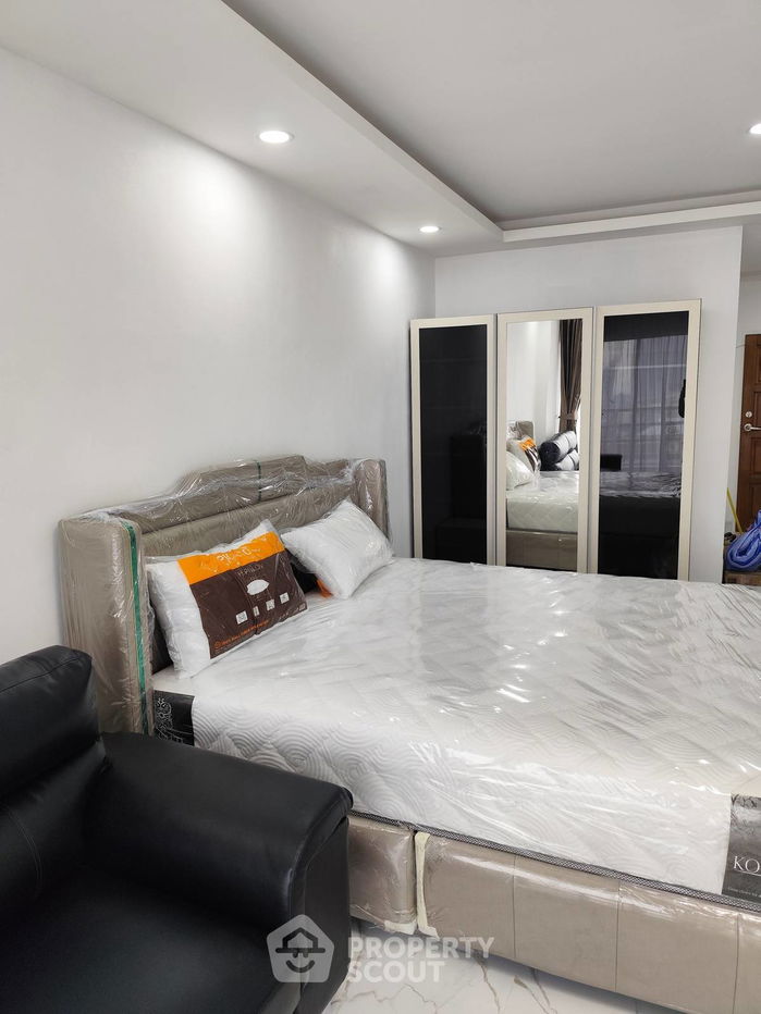 picture 1-BR Condo at View Talay 5 Condominium Jomtien close to Jomtien Beach (ID 2137179) - 7/10