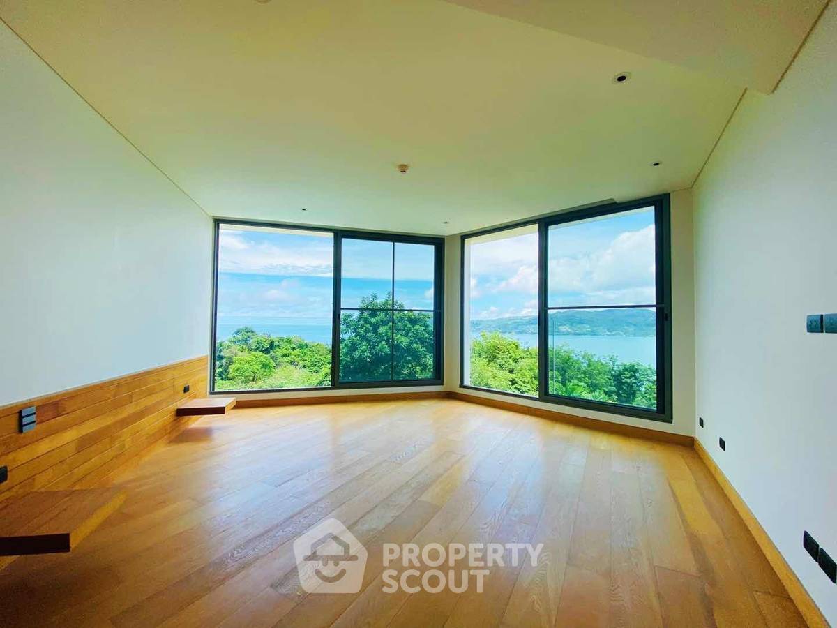 picture Blue Point Condos - 5-bed grand penthouse with private rooftop terrace overlooking Patong Beach (ID 992300) - 16/26