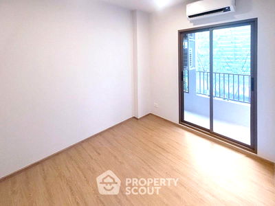 Condos for sale : 2-BR Condo at QUINTARA MHyZEN PHROM PHONG near BTS Phrom Phong (ID 1909349)