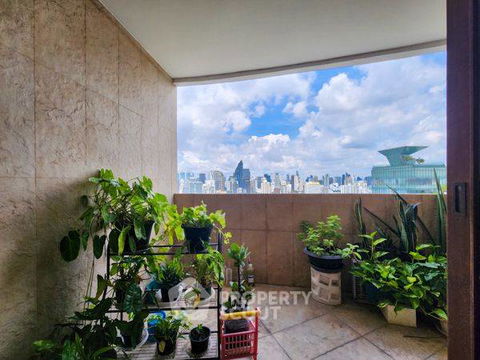 3-BR Condo at Fifty Fifth Tower Thonglor near BTS Thong Lor (ID 2016242)