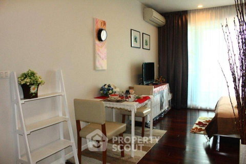 1-BR Condo At Circle Condominium, 21st-Floor Near MRT Phetchaburi (ID 825477)