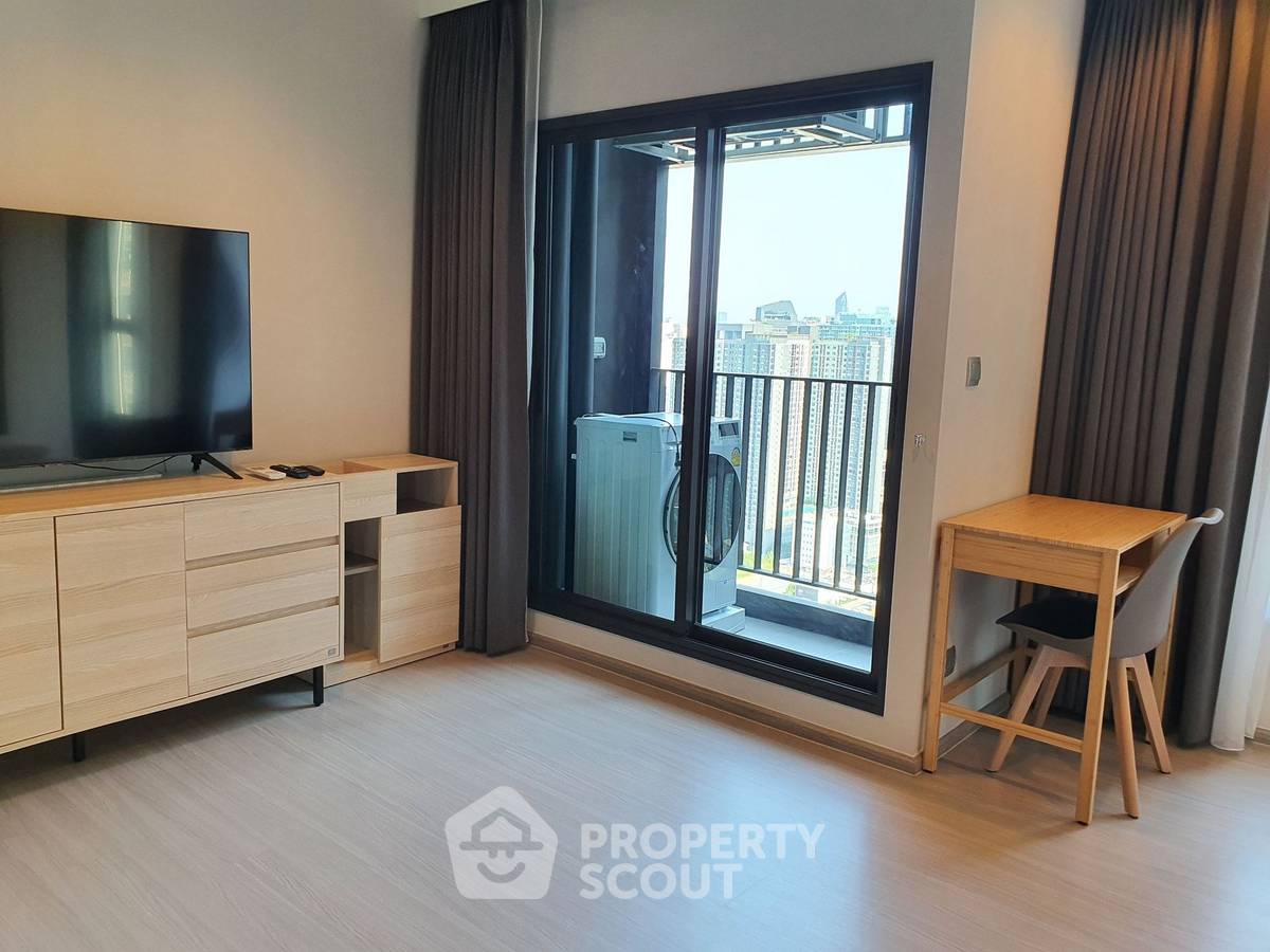 picture 1-BR Condo at Life Asoke - Rama 9 near MRT Phra Ram 9 (ID 1545836) - 3/6
