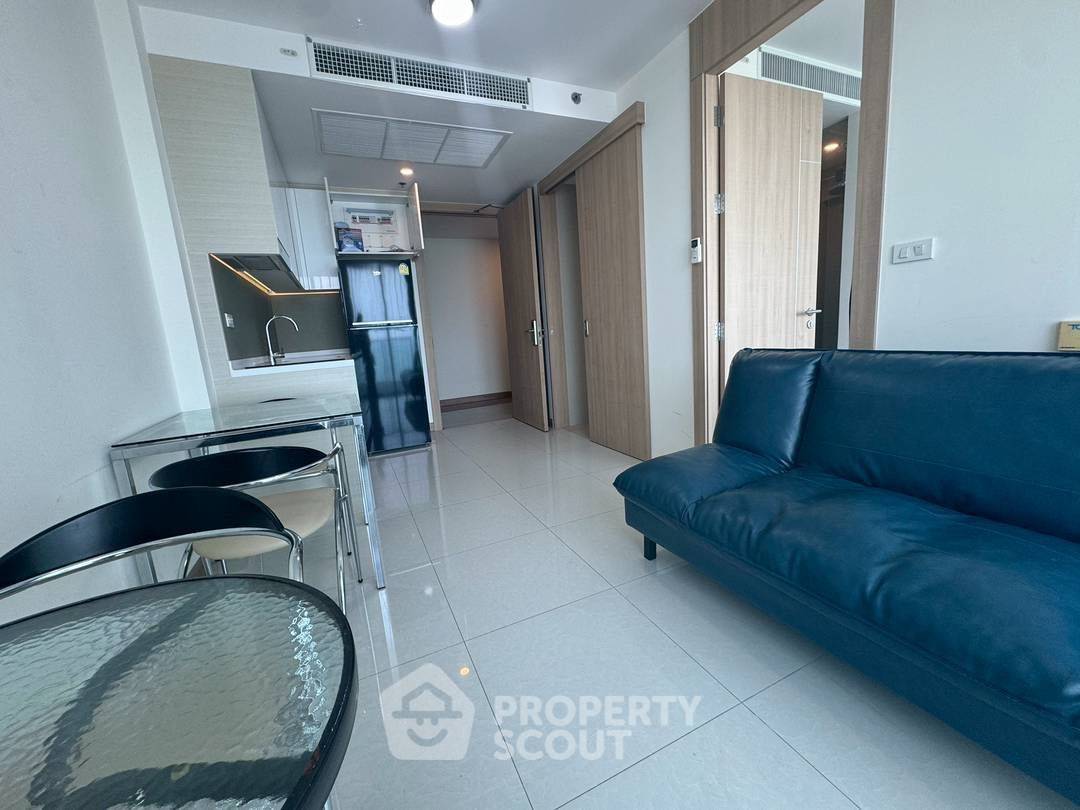 picture 1-BR Condo at The Riviera Jomtien close to Jomtien Beach (ID 2168074) - 11/17
