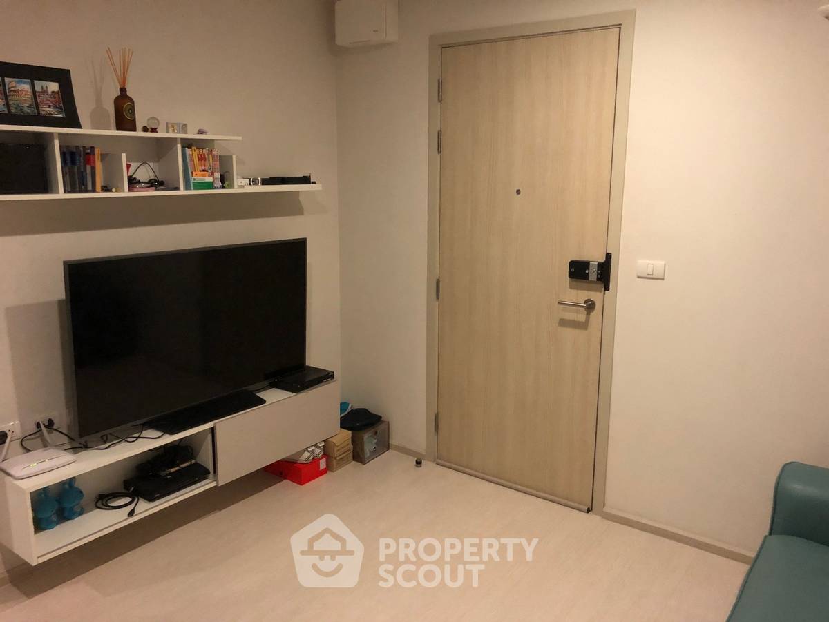 picture 1-BR Condo at Condolette Pixel Sathorn near MRT Khlong Toei (ID 700050) - 2/8