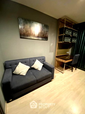 ขายคอนโด : คอนโด 1 ห้องนอน ห้องชั้นสูง 21 ที่ Rhythm Rangnam ขนาด 35 ตร.ม. ใกล้ BTS อนุสาวรีย์ชัยฯ 100 ม. (ID 925960)