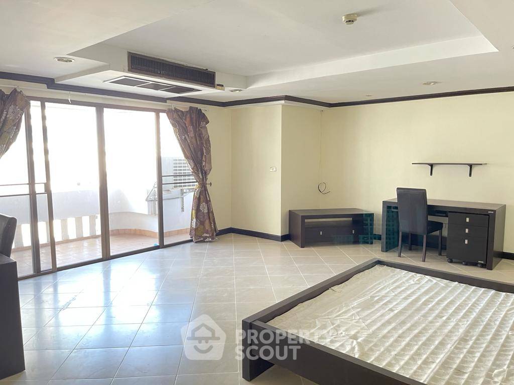 รูป คอนโด 3-ห้องนอน ที่ วินเซอร์ ทาวเวอร์ คอนโดมิเนียม ใกล้ BTS อโศก (ID 889534) - รูปที่ 8/16