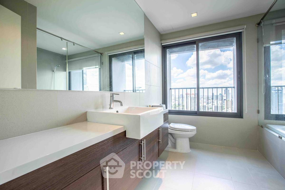 picture 3-BR Condo at Noble Remix near BTS Thong Lor (ID 2059264) - 7/29