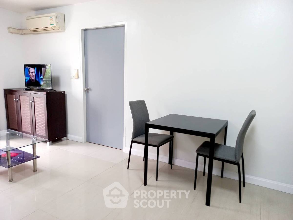 picture 2-BR Condo at Condo One Siam Condominium near BTS National Stadium (ID 629142) - 6/18