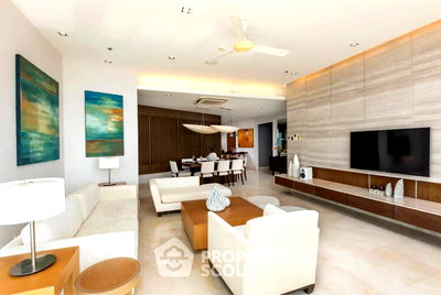 Condos for sale : 3-BR Condo at The Cove Wongamat close to Pattaya North (ID 1555654)