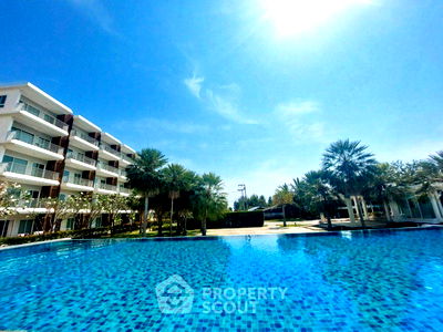 Condos for sale : 2-BR Condo at The Sea Condominium1 in Sam Roi Yot (ID 1177073)