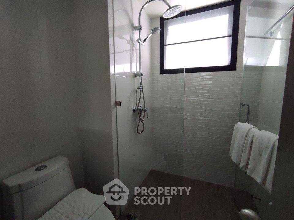 picture 3-BR Condo at Villa Bajaj near MRT Sukhumvit (ID 731256) - 10/10