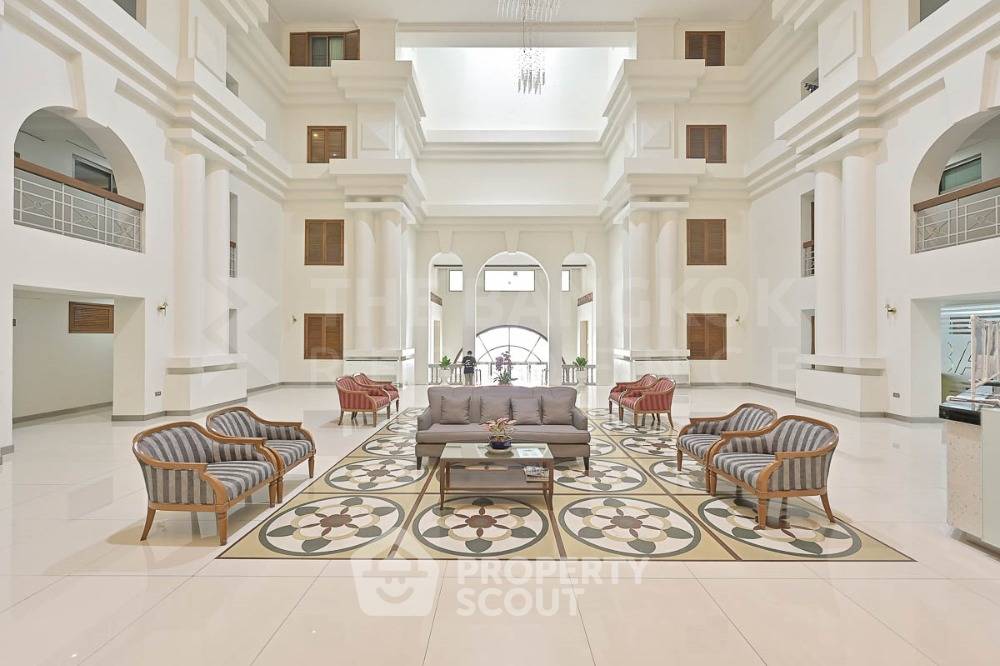 picture 3-BR Condo at Royal Castle Sukhumvit near BTS Phrom Phong (ID 1692243) - 2/6