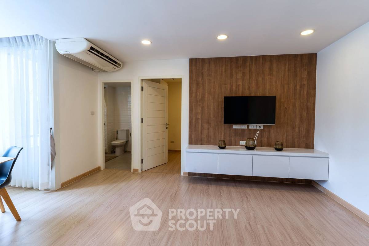 picture 2-BR Condo at 39 Suites near BTS Phrom Phong (ID 1479309) - 14/19
