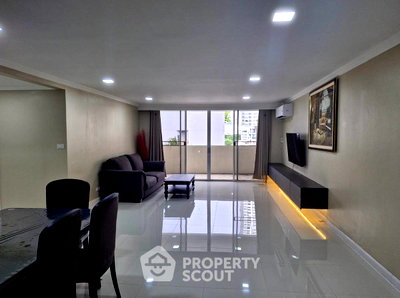 Condos for rent : 3-BR Condo at D.S. Tower 2 Sukhumvit 39 Condominium near MRT Sukhumvit (ID 1675312)