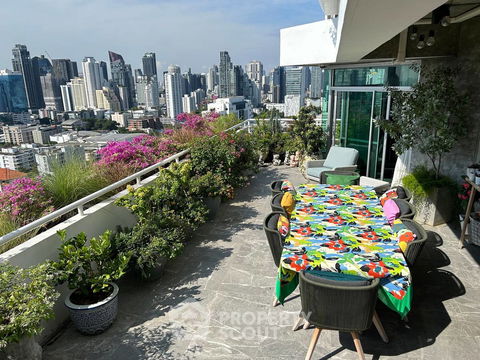 3-BR Condo at La Cascade Condominium near BTS Ekkamai (ID 2053709)