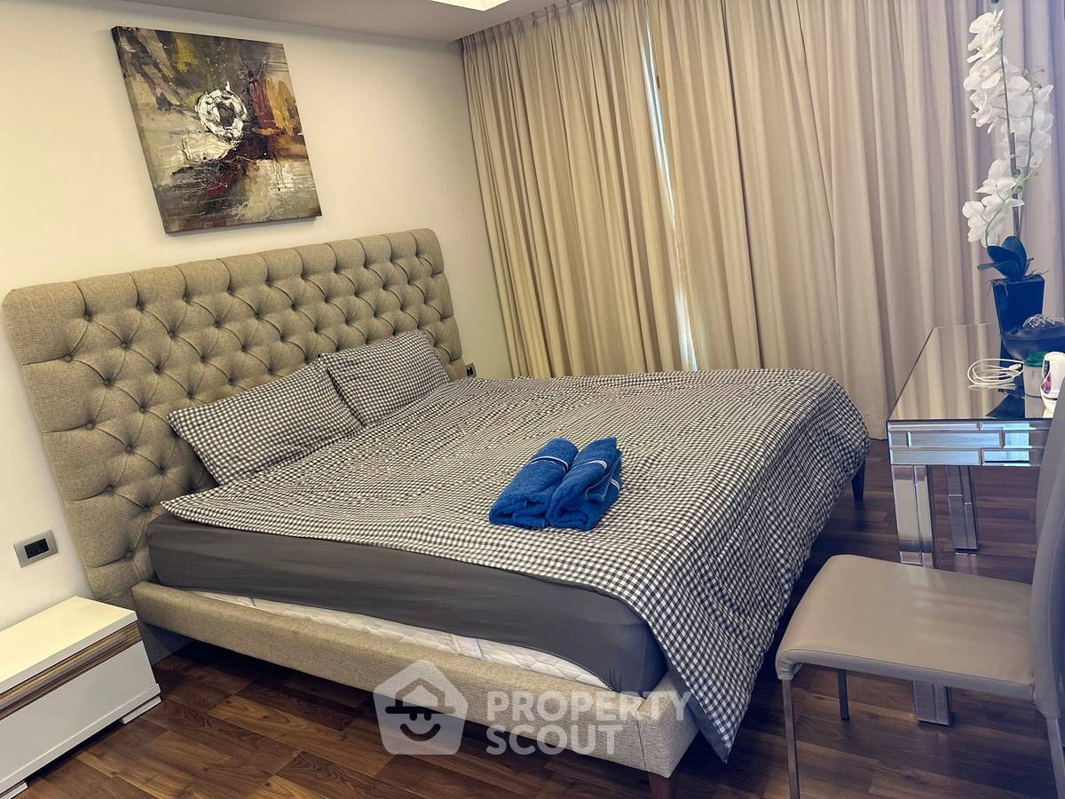picture 1-BR Condo at The Peak Towers close to Phratamnak (ID 2180303) - 5/6