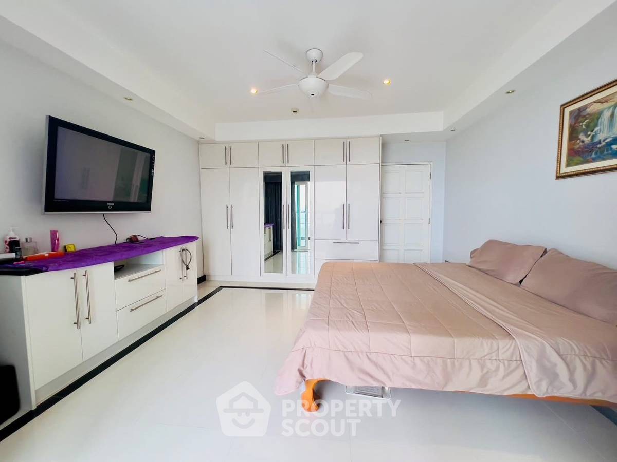 รูป คอนโด 2-ห้องนอน ที่ วิวทะเล 3 คอนโดมิเนียม พระตำหนัก ใกล้ ถนนพระตำหนัก พัทยา (ID 2170130) - รูปที่ 13/19